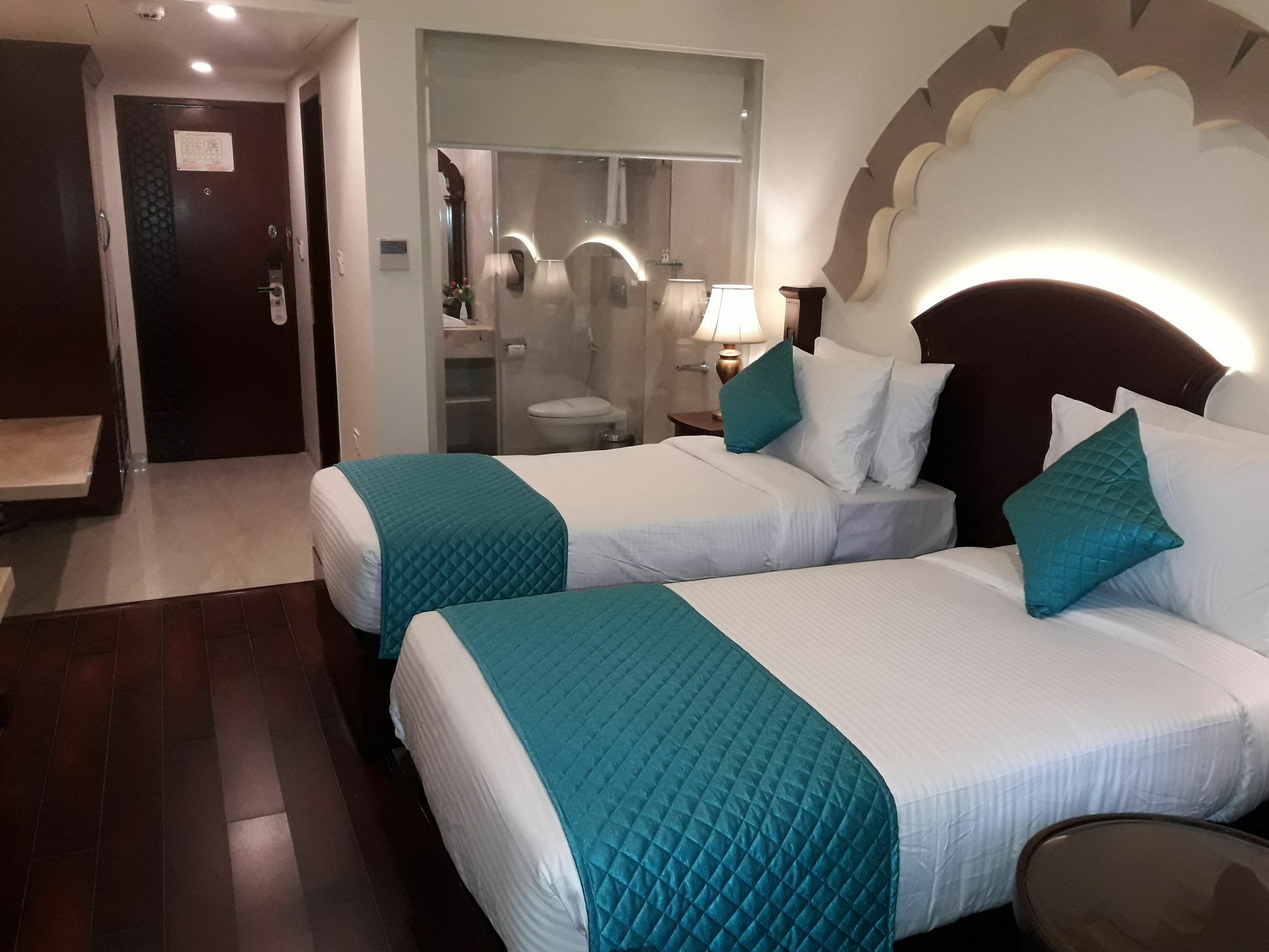 Comfort Inn Sapphire - A Inde Hotel Jaipur Ngoại thất bức ảnh