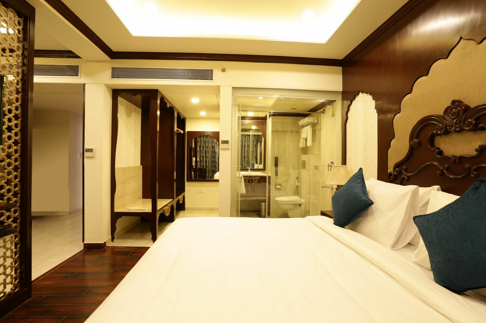 Comfort Inn Sapphire - A Inde Hotel Jaipur Ngoại thất bức ảnh